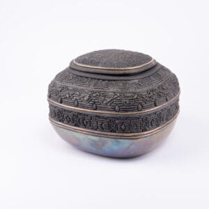 Idée Art Exclusive. Porcelain Square Box with Roman Design. Medium Size
