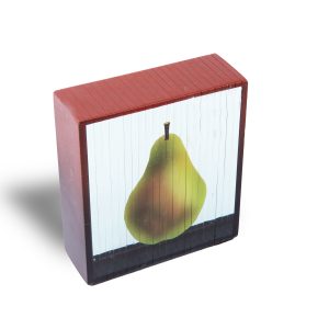 Mary Kay Simoni. Glass Figurine Designed with 3D Pear. Small Size