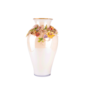 مزهرية مطلية بالذهب ومزيّنة بالورود ومرصّعة بكريستال سواروفسكي من جاي سترونج ووتر