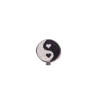 Stephanie Imports. Round Pills' Case Featuring Yin Yang Design